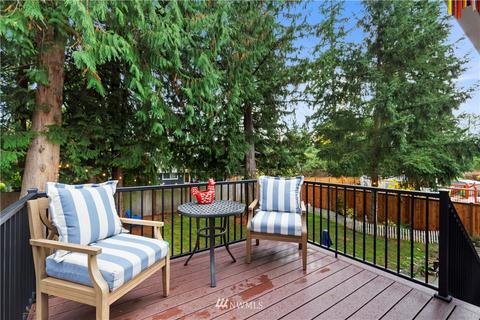 17329 Woodland Dr, Bothell, WA 98012 photo 18