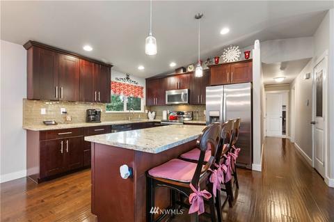 17329 Woodland Dr, Bothell, WA 98012 photo 8
