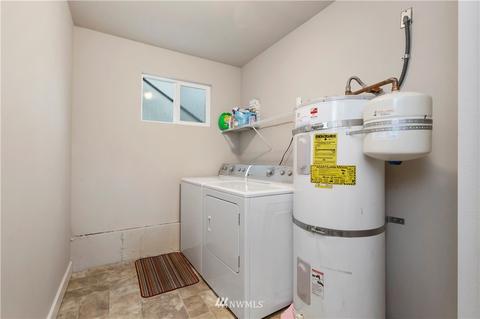 17329 Woodland Dr, Bothell, WA 98012 photo 17