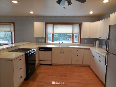 12 Sundial Loop, Sequim, WA 98382 photo 17