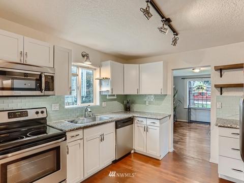 4417 Rucker Ave, Everett, WA 98203 photo 7