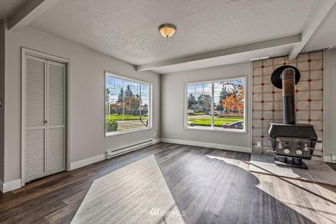 417 21st Ave, Longview, WA 98632 photo 3