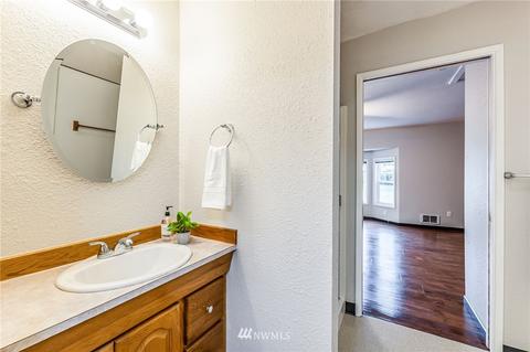18711 Pioneer Way E, Orting, WA 98360 photo 32