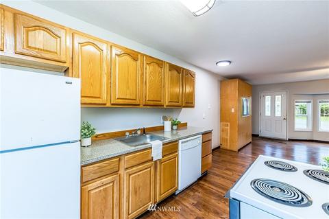18711 Pioneer Way E, Orting, WA 98360 photo 30
