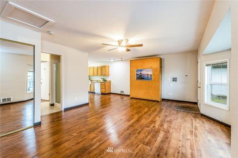 18711 Pioneer Way E, Orting, WA 98360 photo 21