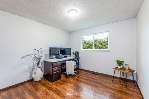 18711 Pioneer Way E, Orting, WA 98360 photo 8