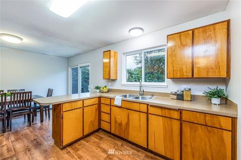 18711 Pioneer Way E, Orting, WA 98360 photo 11
