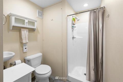 19800 98th Ave NE, Bothell, WA 98011 photo 20