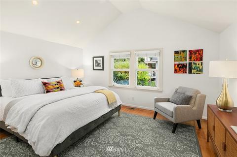 4673 Eastern Ave N, Seattle, WA 98103 photo 18