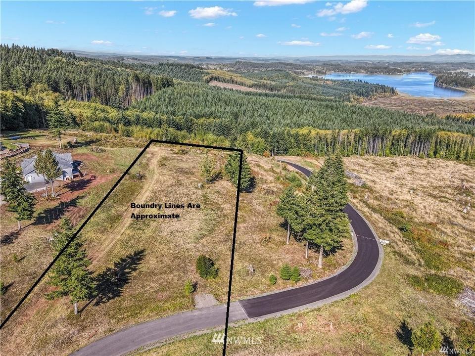 0 Red Hawk Lot Apt 8 Dr, Castle Rock, WA 98611 1 photo MLS 1861690