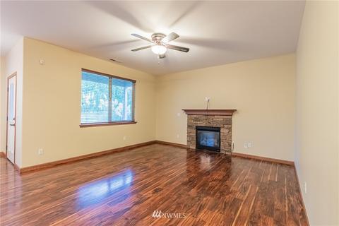 107 Ames St NE, Orting, WA 98360 photo 6