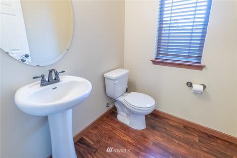 107 Ames St NE, Orting, WA 98360 photo 5