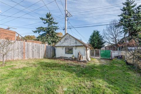 1303 E Marine View Dr, Everett, WA 98201 photo 22
