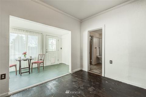 1303 E Marine View Dr, Everett, WA 98201 photo 12