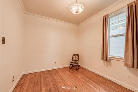 1303 E Marine View Dr, Everett, WA 98201 photo 7