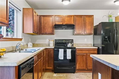 20302 46th Avenue Ct E, Spanaway, WA 98387 photo 11