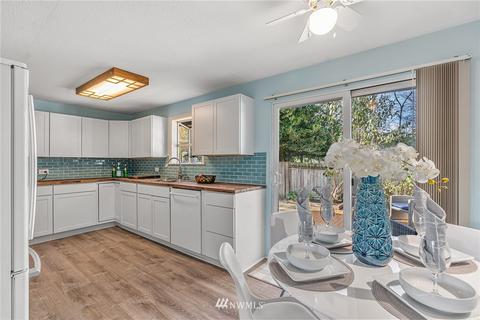 105 232nd Pl SW, Bothell, WA 98021 photo 11