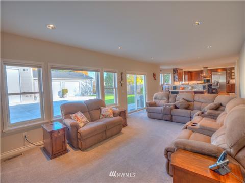 2951 Initial Ave, Enumclaw, WA 98022 photo 11