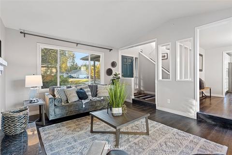 915 215th St SE, Bothell, WA 98021 photo 6