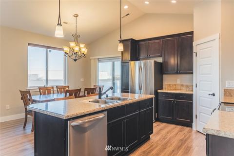 1665 E Madera St, Othello, WA 99344 photo 14