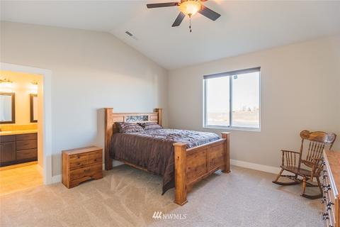1665 E Madera St, Othello, WA 99344 photo 17