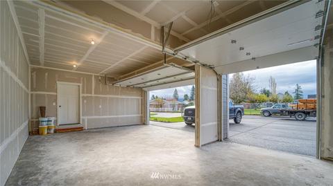 1498 Florence, Enumclaw, WA 98022 photo 4