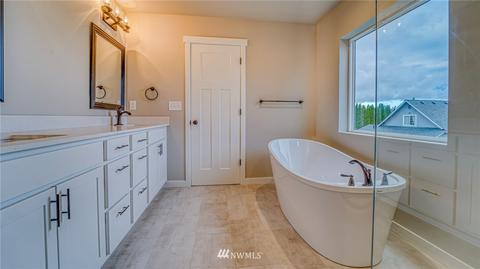 1498 Florence, Enumclaw, WA 98022 photo 13