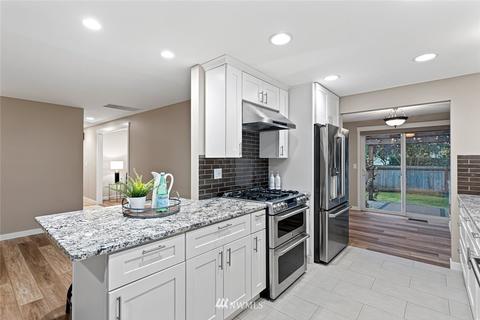 15226 108th Pl NE, Bothell, WA 98011 photo 12
