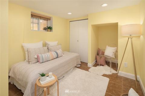 4639 Eastern Ave N, Seattle, WA 98103 photo 18