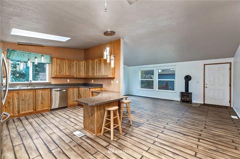 129 Corrin Ave NW, Orting, WA 98360 photo 5