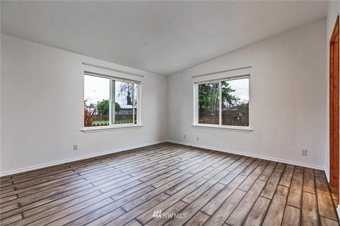 129 Corrin Ave NW, Orting, WA 98360 photo 18