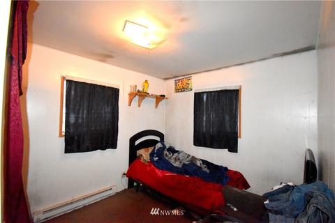 242 19th Ave, Longview, WA 98632 photo 4