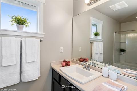 1642 178 Street Ct E, Spanaway, WA 98387 photo 9