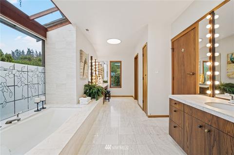16900 Talbot Rd, Edmonds, WA 98026 photo 24