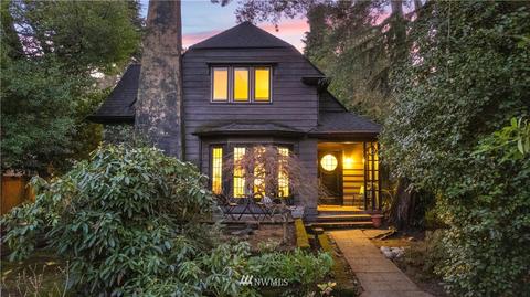 2235 E Crescent Dr, Seattle, WA 98112 photo 1