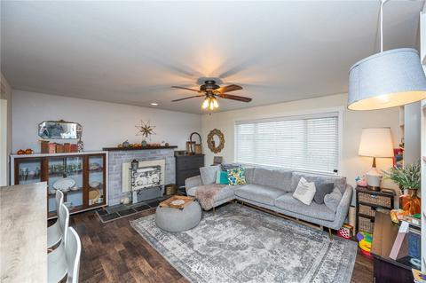 1201 196th St E, Spanaway, WA 98387 photo 8