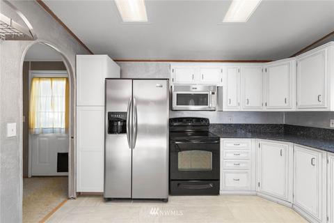 4248 Pendleton Ct, Malaga, WA 98828 photo 8