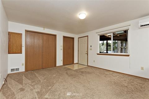 381 Emerald Lake Dr E, Grapeview, WA 98546 photo 9