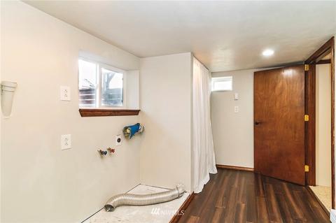 1403 E Casino Rd, Everett, WA 98203 photo 17