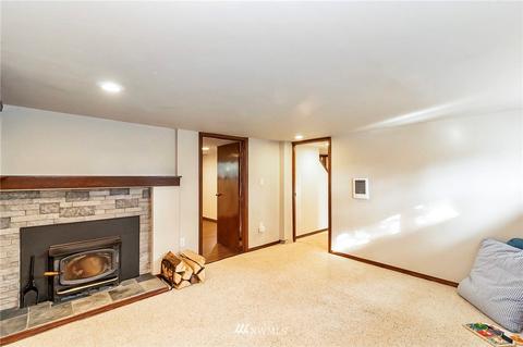 1403 E Casino Rd, Everett, WA 98203 photo 18