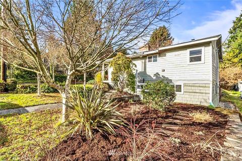 1403 E Casino Rd, Everett, WA 98203 photo 2