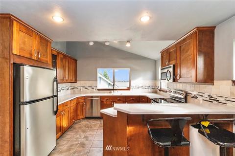 1403 E Casino Rd, Everett, WA 98203 photo 6