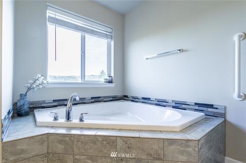 213 Balmer St SW, Orting, WA 98360 photo 26