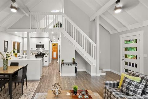 21105 W Richmond Rd, Bothell, WA 98021 photo 3