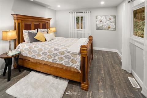 21105 W Richmond Rd, Bothell, WA 98021 photo 11