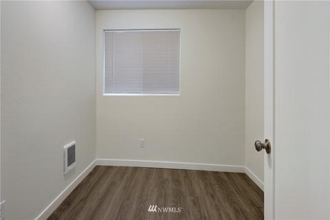 2711 Maple St #A, Everett, WA 98201 photo 8