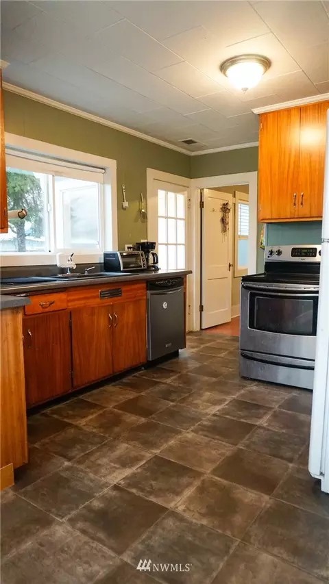 512 Spruce St, Ilwaco, WA 98624 photo 14