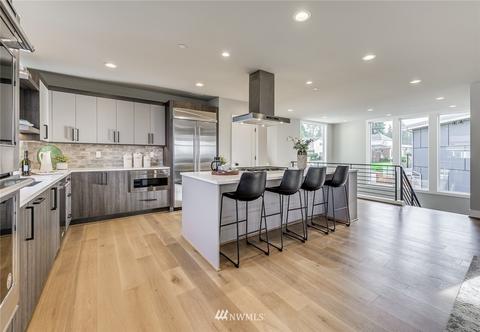 917 Pine St, Edmonds, WA 98020 photo 14