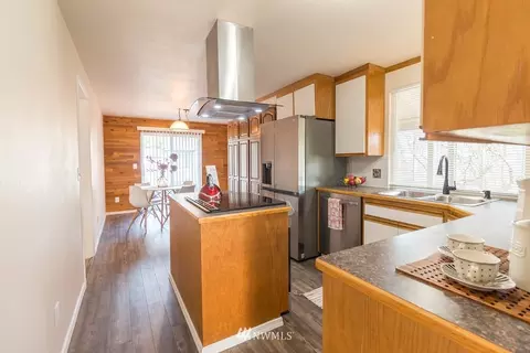 209 175th St E, Spanaway, WA 98387 photo 5