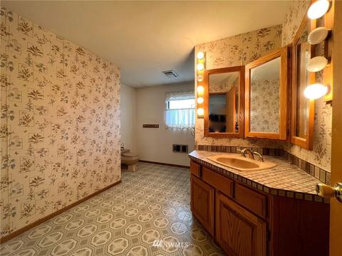 1229 19th Ave, Longview, WA 98632 photo 27